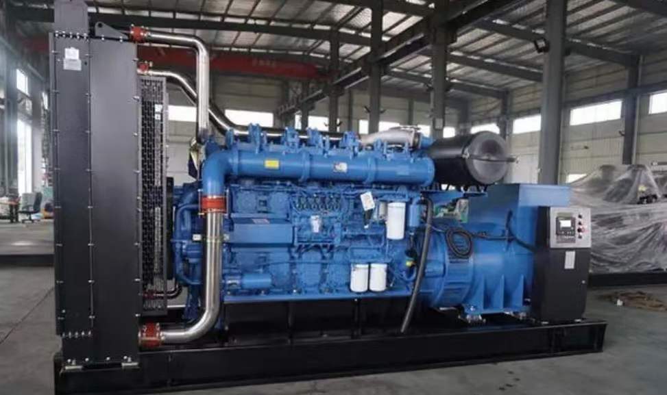 镇沅800kW 柴油发电机的输出电流是恒定的吗？